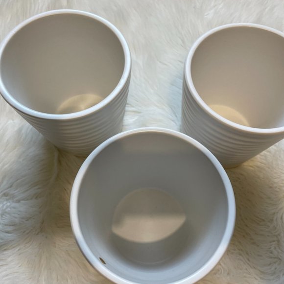 NWOT 3 5" lightweight Ivory/off white honeycomb design planter pots - Picture 2 of 8